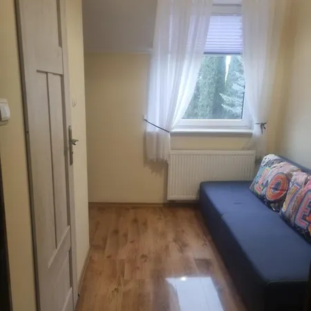 W Dolinie בית הארחה